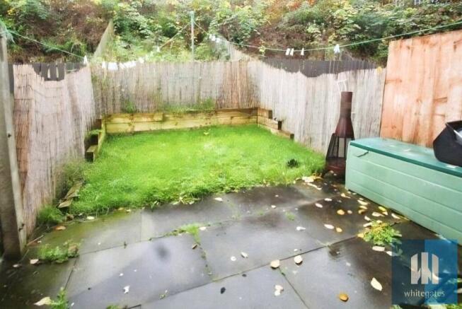 2 bed Terraced to rent Image 11