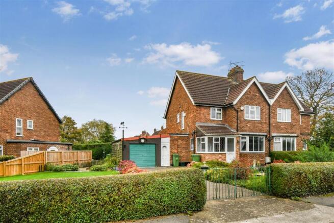 3 bed Semi-Detached for sale in york
