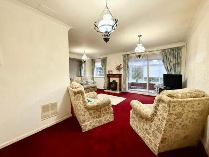 Brompton Close, Luton, LU3