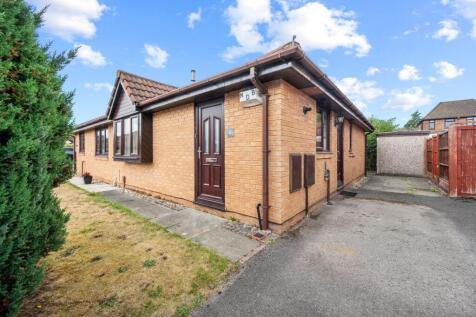 Derwent Close, Leigh, WN7