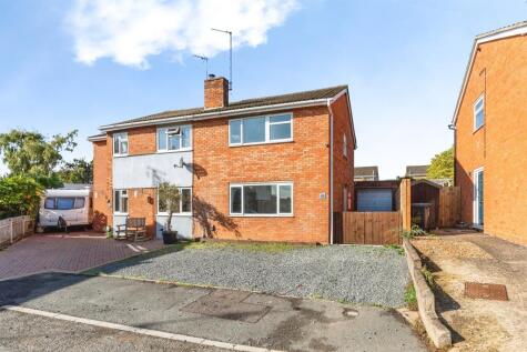 Langham Road, Raunds, Wellingborough