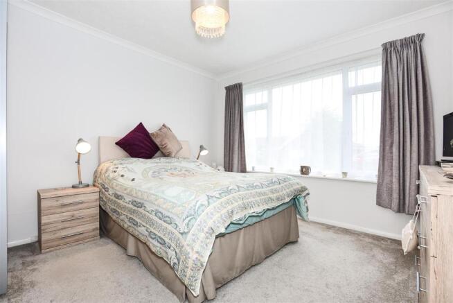 Master Bedroom.jpg