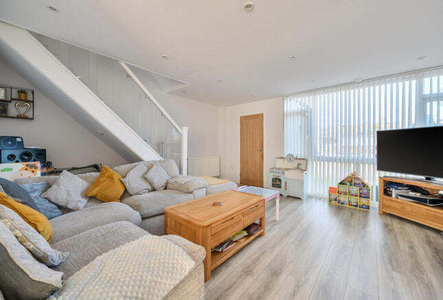 1407639-15-698359...