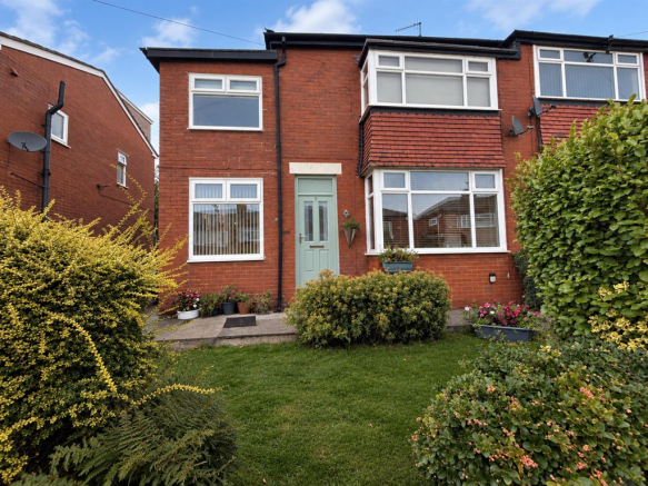 3-bed house on Paulden Avenue, Waterhead, Oldham, £234,950
