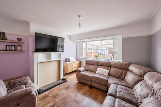 3 bed Sheltered Housing for sale Image 8