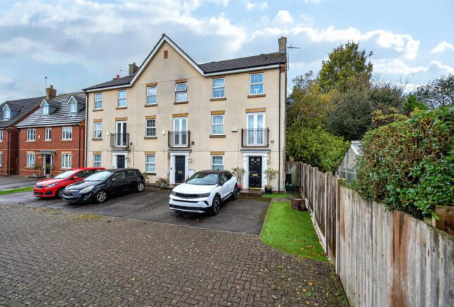 Britannia Close