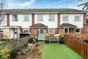 54, Leacroft, Staines-upon-thames TW18 4PB