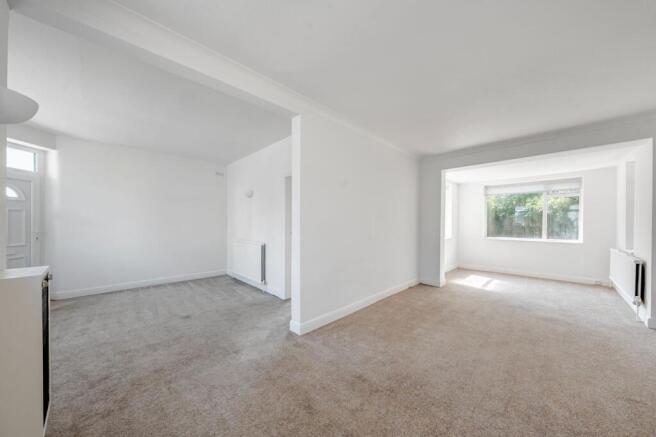 3 bed Semi-Detached for sale Image 10