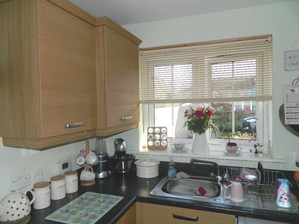 65 Myers Close 004.j