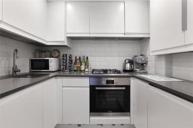 property in Old Town,
Clapham Common, SW4