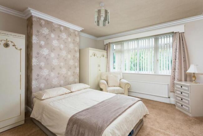 3 bed Semi-Detached for sale Image 8