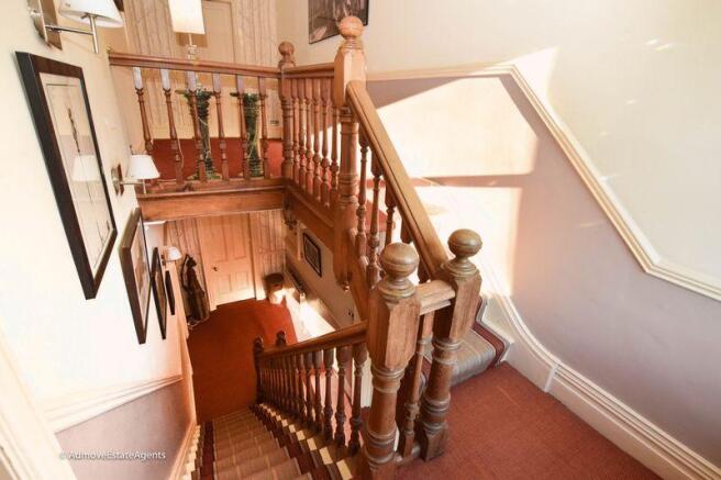 2 Brook Road