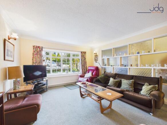 Cosy Living Room with glass panel