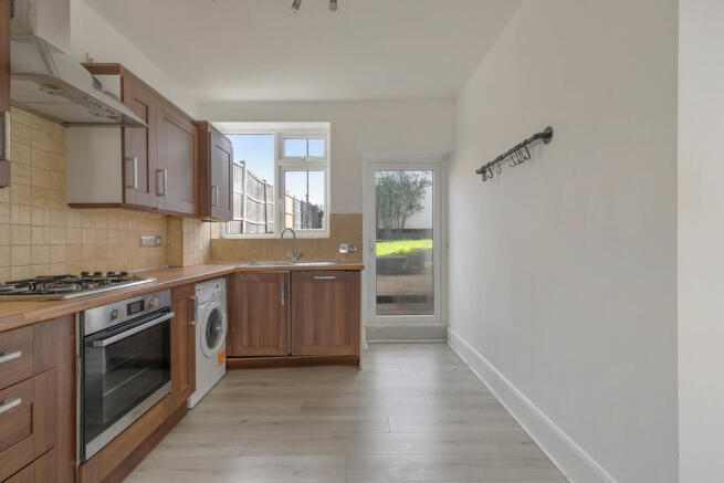 91a Spa Hill, SE2...