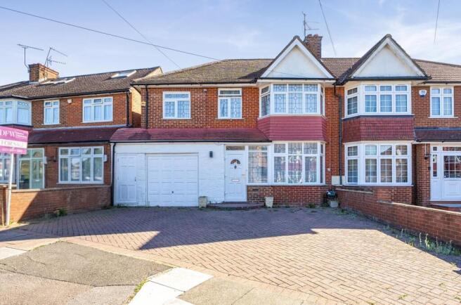 Davidson Frost-Wellings, DFW, Gyles Park, Stanmore