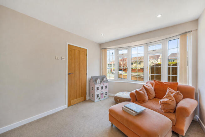 4 bed Detached for sale Image 10