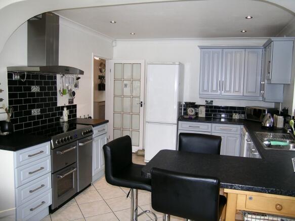 kitchen2