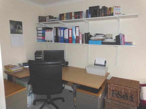 Photo 11