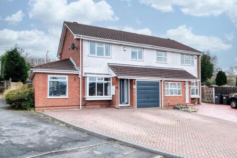 Lyall Gardens, Rubery, B45