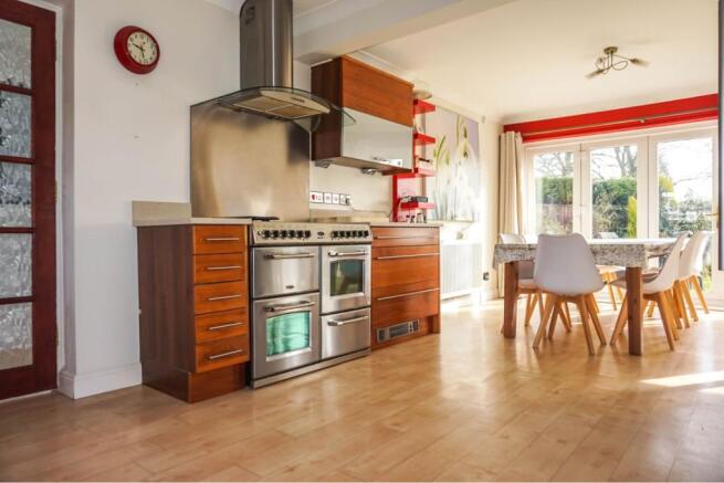 Kitchen / Diner
