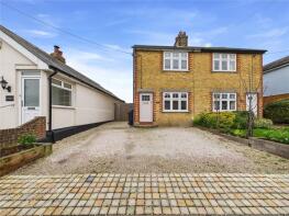 Crimond, The Green, Chelmsford CM3 2JQ