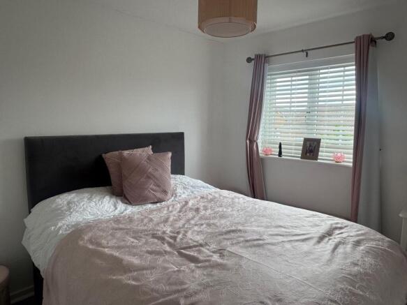 3 bed Detached for sale Image 8