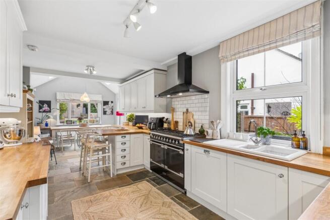 Dining/Kitchen/Breakfast Room