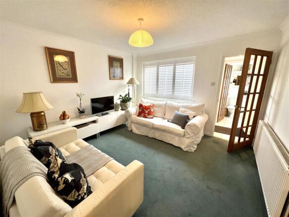 SITTING ROOM