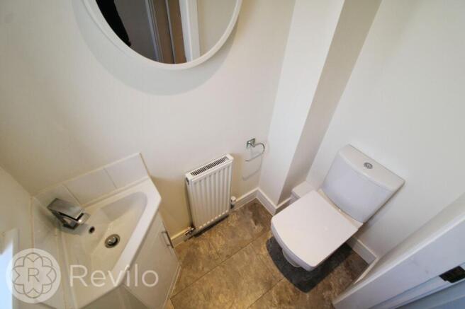 3 bed Town House to rent Image 9