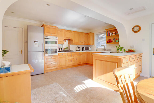 Kitchen/Breakfast Room