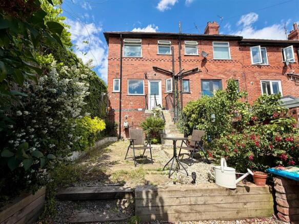2 bed Semi-Detached for sale Image 8