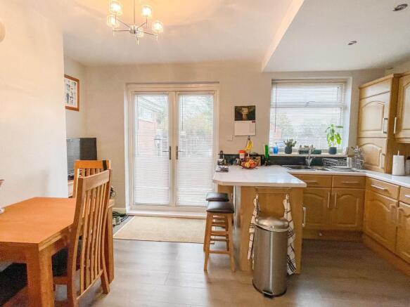 Kitchen diner
