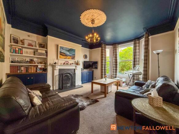Lounge 1