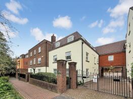 11, 34 Mitre Court, Worthing Road, Horsham RH12 1SW