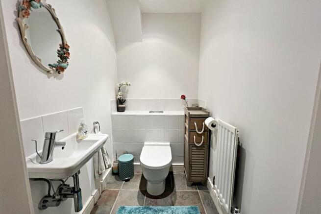 Ground floor wc