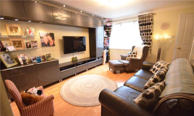 Lounge 1