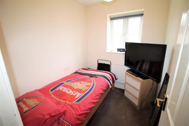 Bedroom 4.JPG