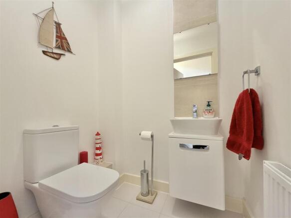 Downstairs WC.jpeg