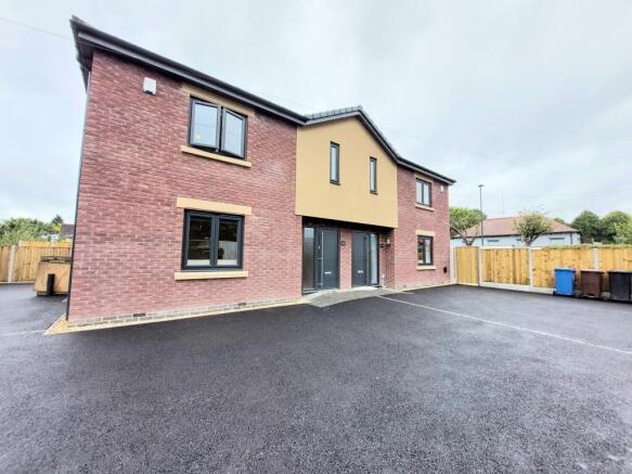 454b Nottingham