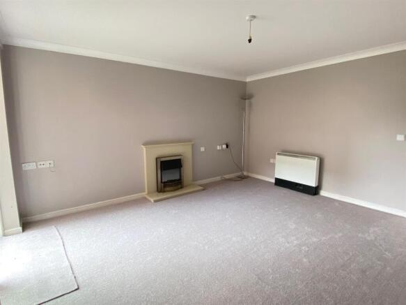 Living Room.jpg