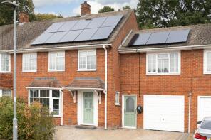 39, Saffron Road, Bracknell RG12 7BT