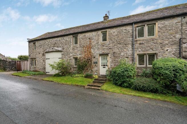 5 bed Country House for sale Image 11