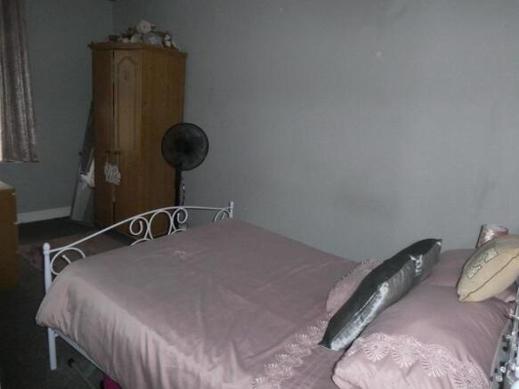 a-cemetery81.bed1.2.JPG