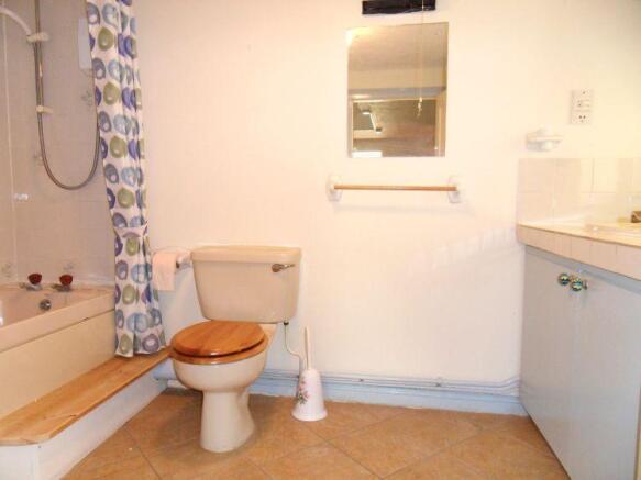 Photo 9