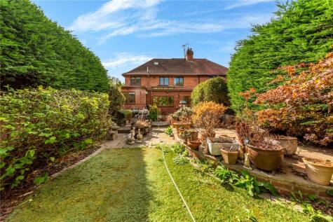 Cyprus Avenue, Astwood Bank, Redditch, Worcestershire, B96