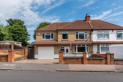 Farnborough Avenue, South Croydon