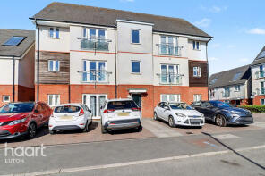 10, Digby Close, Luton LU4 8FA