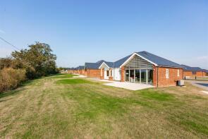 38, Maldon Road, Burnham-on-crouch CM0 8NS