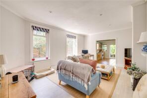 350, Fulham Palace Road, London SW6 6HT