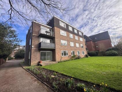 Wickham Road, Beckenham, BR3